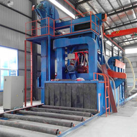 Roller Conveyor Automatic Sandblasting Machine , Shot Blaster Machine Compact Structure